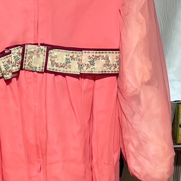 1971 Vintage Bonwit Teller formal custom dress w/original box and receipt. - Picture 4 of 7